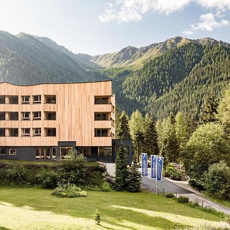 Falkensteiner Hotel Antholz - Adults Only Экстерьер фото